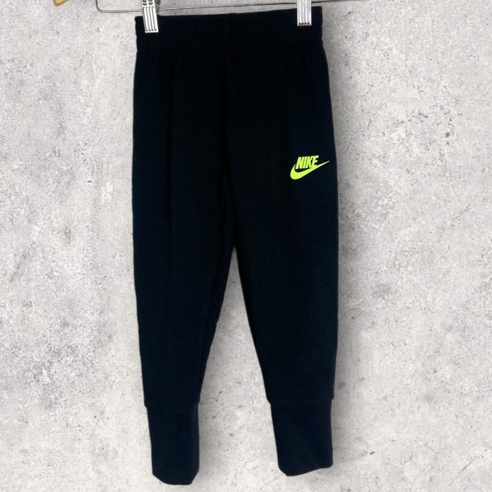 Nike‎ Tech Fleece Sweatpants Kids Size 3T Black 2 to 3 Year Olds Lightweight NEW